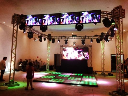 Rádio alugado da exposição de diodo emissor de luz de Digitas P4/controle de WIFI para o entretenimento